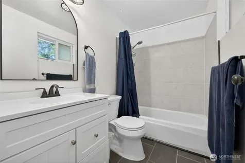 25312 144th Place SE Kent WA 98042