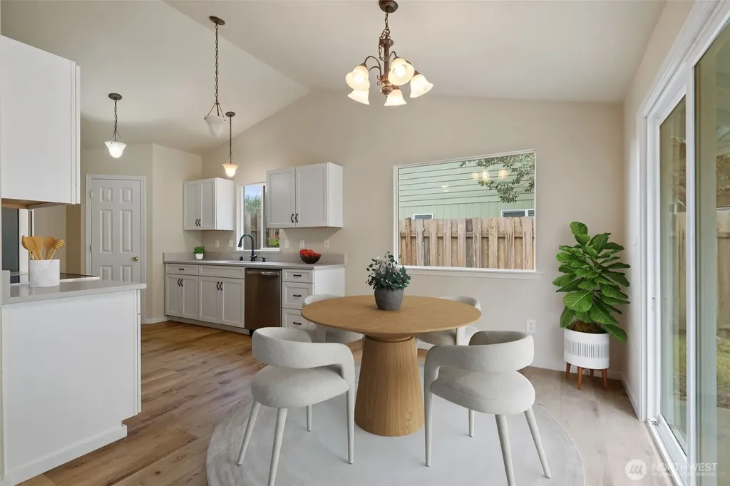 101 Vista View Court Shelton WA 98584