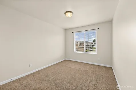 14006 67th Avenue E Puyallup WA 98373