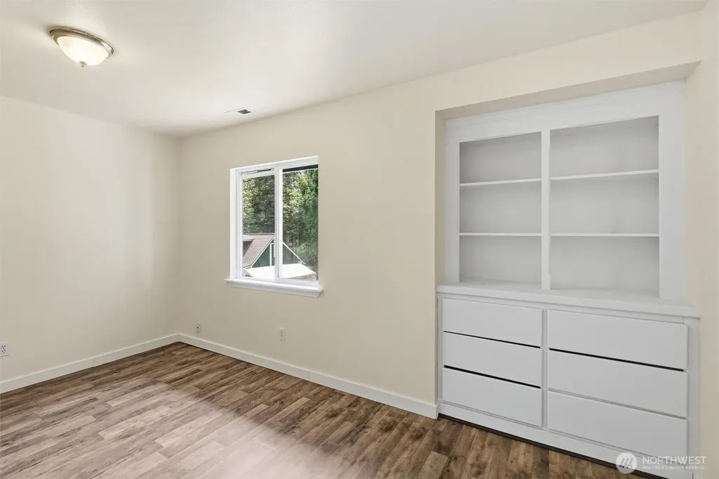 1719 Hemlock Drive Camano Island WA 98282