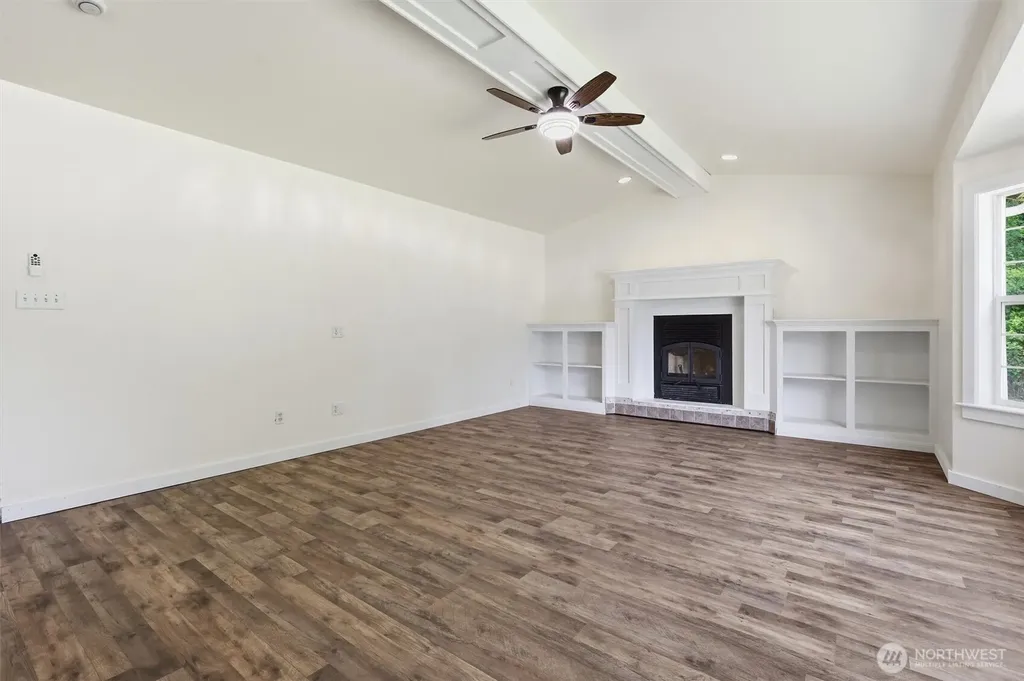1719 Hemlock Drive Camano Island WA 98282
