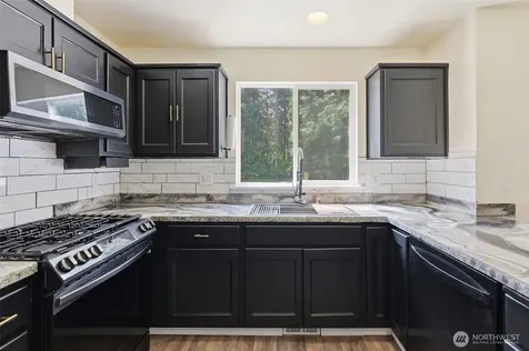 1719 Hemlock Drive Camano Island WA 98282