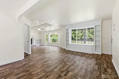 1719 Hemlock Drive Camano Island WA 98282