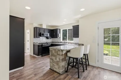 1719 Hemlock Drive Camano Island WA 98282