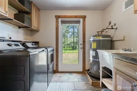 31909 112th Avenue E Graham WA 98338