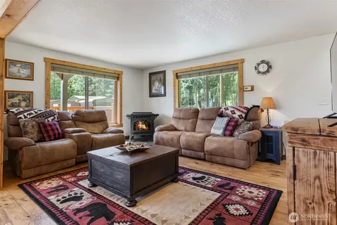 31909 112th Avenue E Graham WA 98338