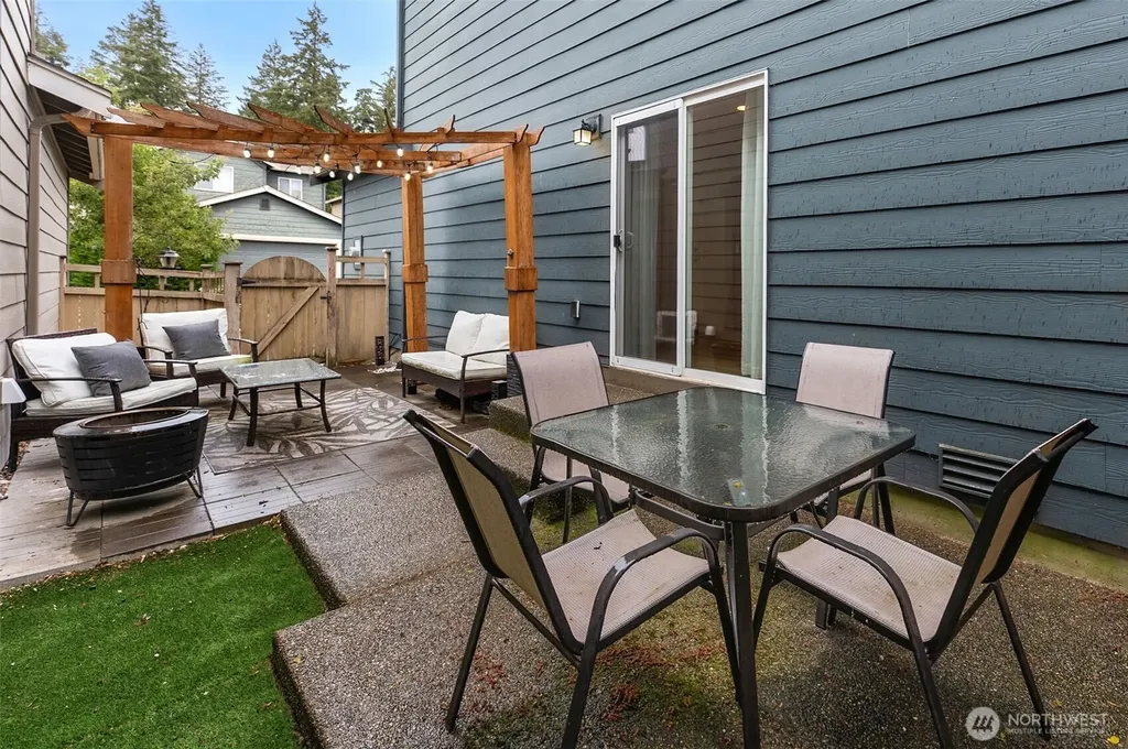 8704 Stockholm Lane NE Lacey WA 98516