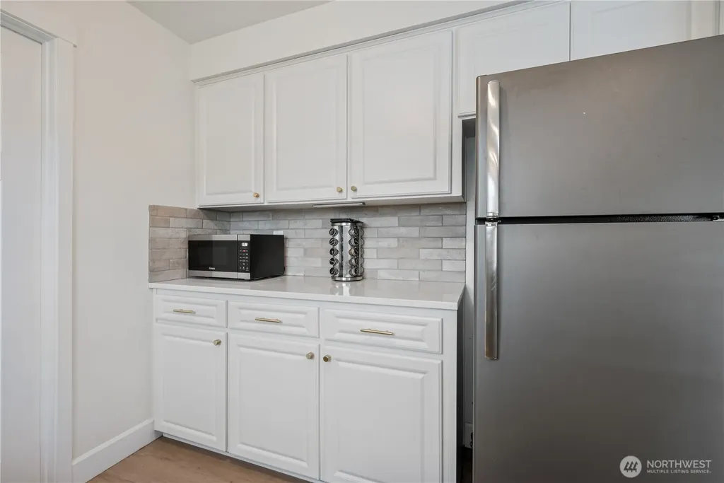 106 Monterey Drive Kelso WA 98626