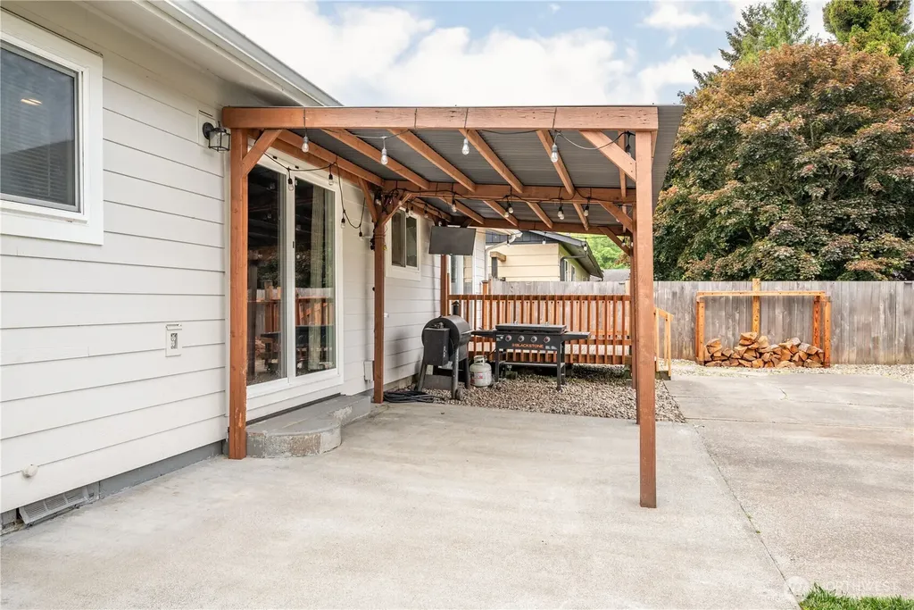 106 Monterey Drive Kelso WA 98626
