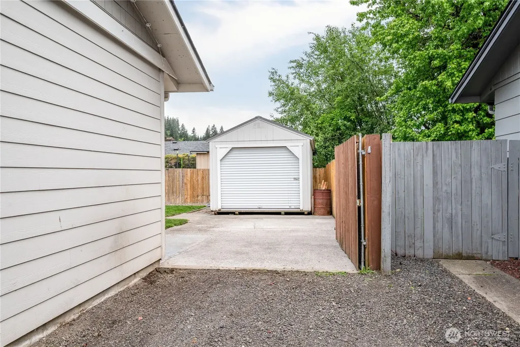 106 Monterey Drive Kelso WA 98626