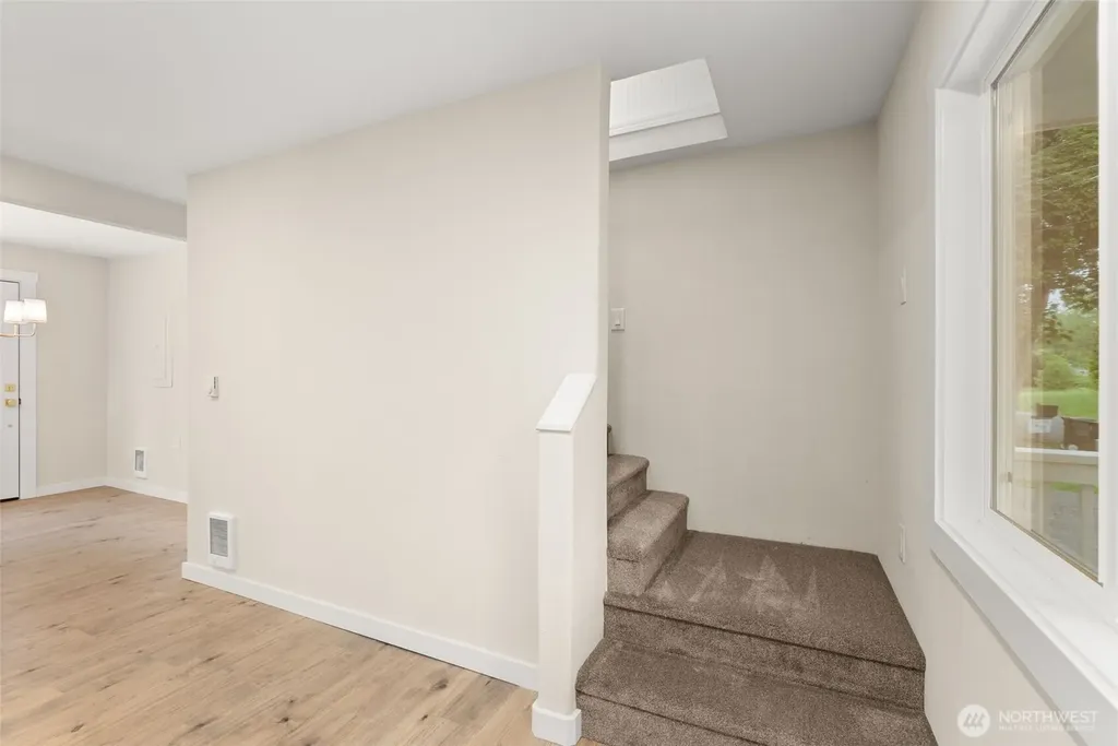 2001 Karen Frazier Road SE Olympia WA 98501