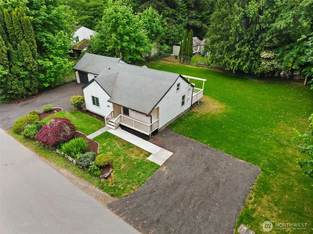 2001 Karen Frazier Road SE Olympia WA 98501