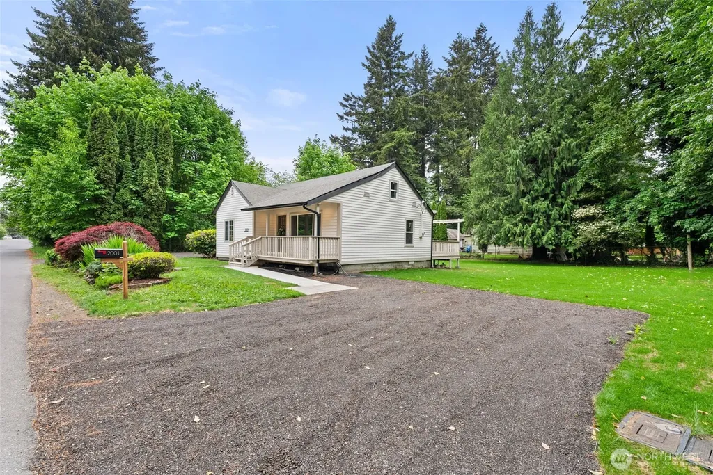 2001 Karen Frazier Road SE Olympia WA 98501