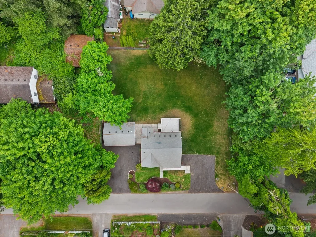 2001 Karen Frazier Road SE Olympia WA 98501