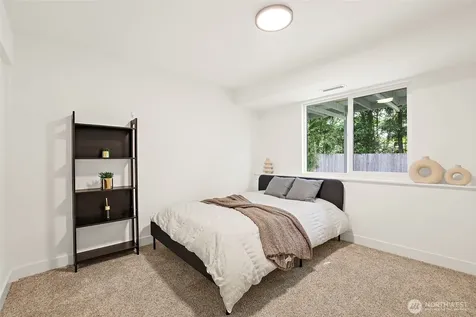 6900 131st Avenue SE Bellevue WA 98006