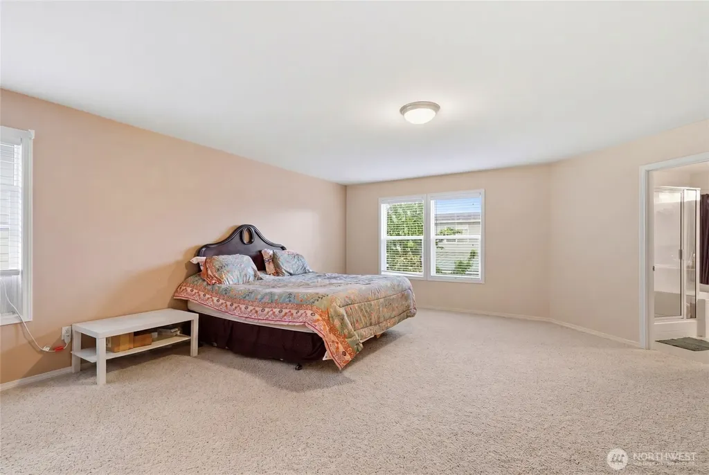 12509 SE 299th Place Auburn WA 98092