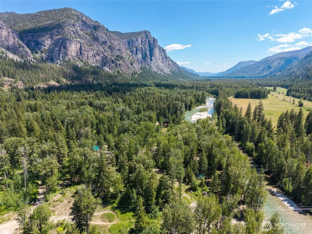 97 Cedarosa Way Mazama WA 98833