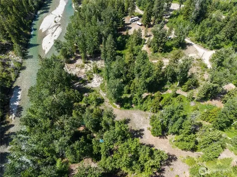 97 Cedarosa Way Mazama WA 98833