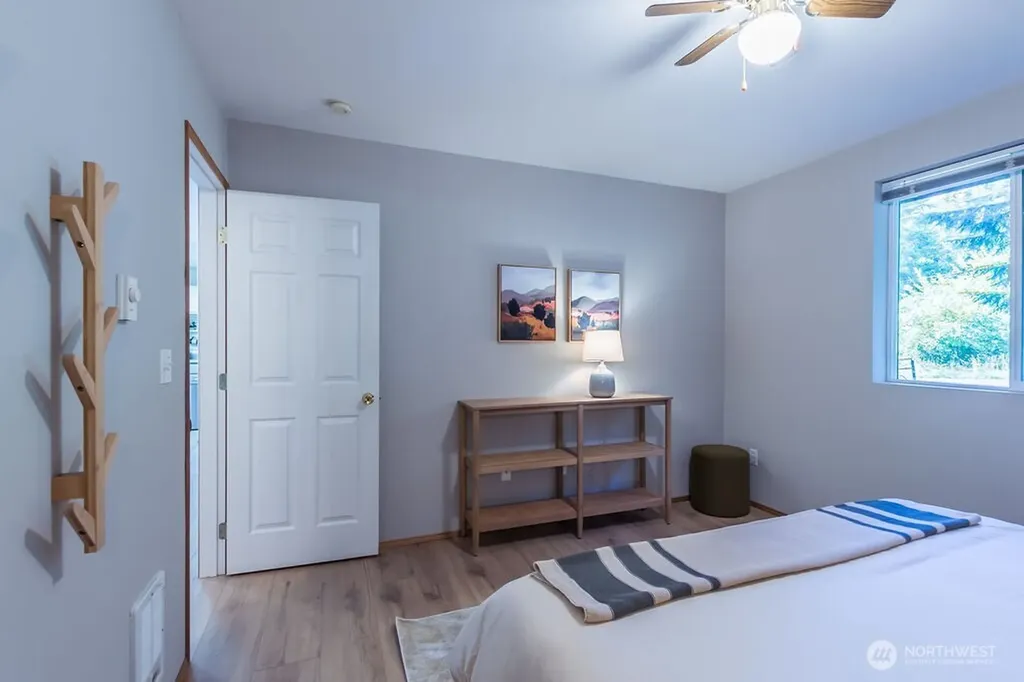 231 Paradise Drive Ashford WA 98304