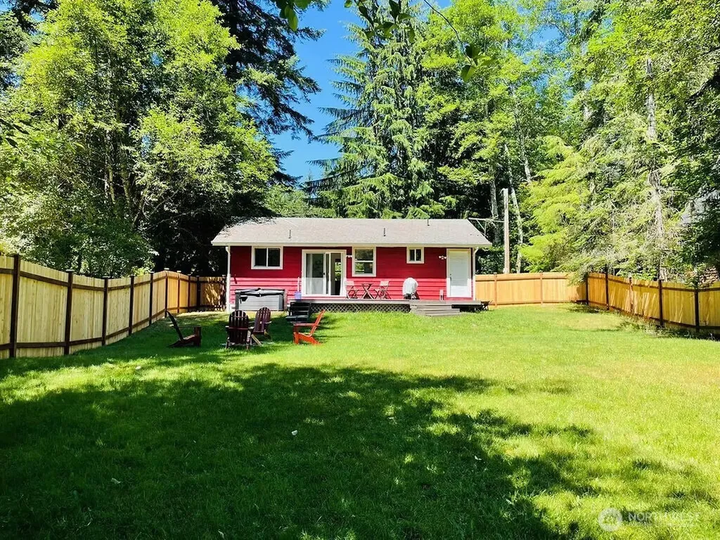 231 Paradise Drive Ashford WA 98304