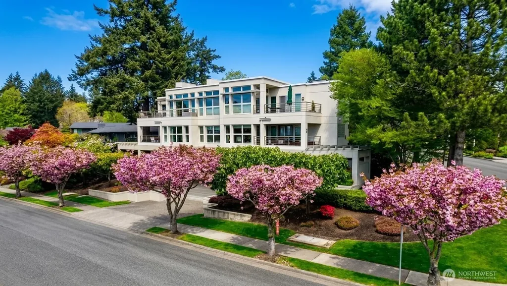 101 99th Avenue NE Bellevue WA 98004