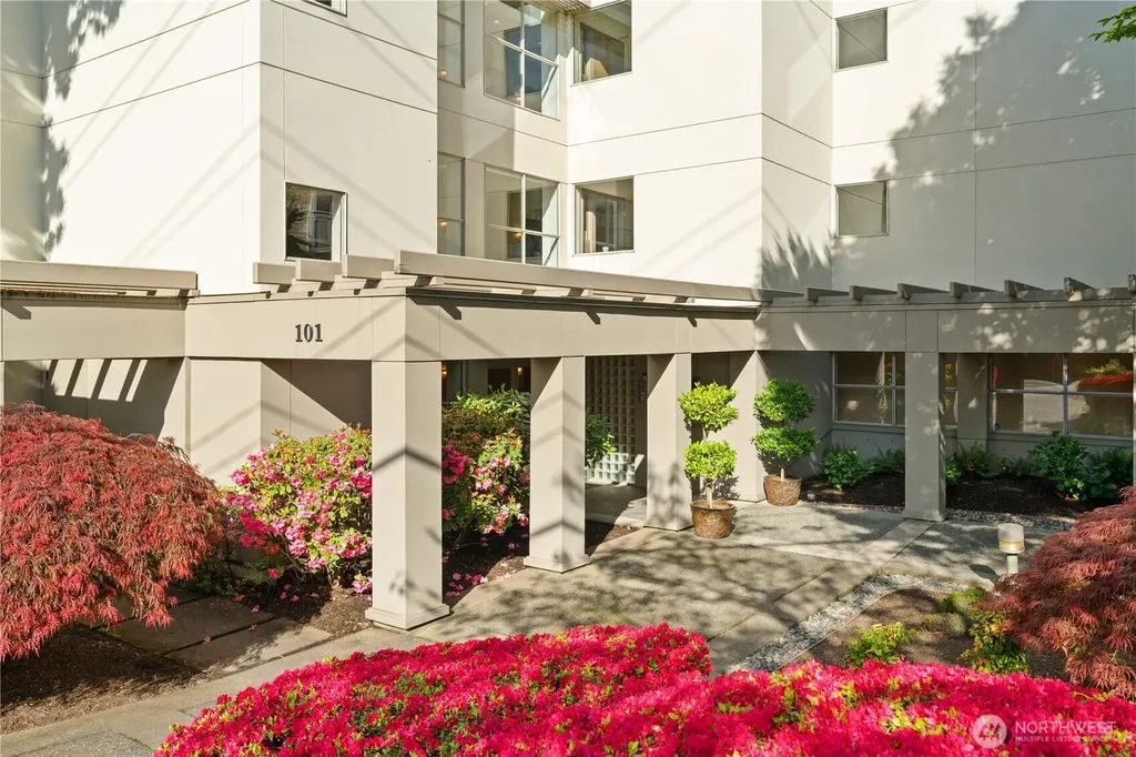 101 99th Avenue NE Bellevue WA 98004