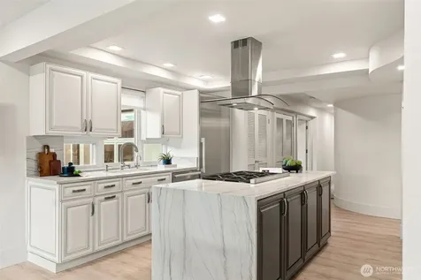101 99th Avenue NE Bellevue WA 98004