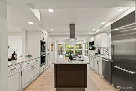 101 99th Avenue NE Bellevue WA 98004
