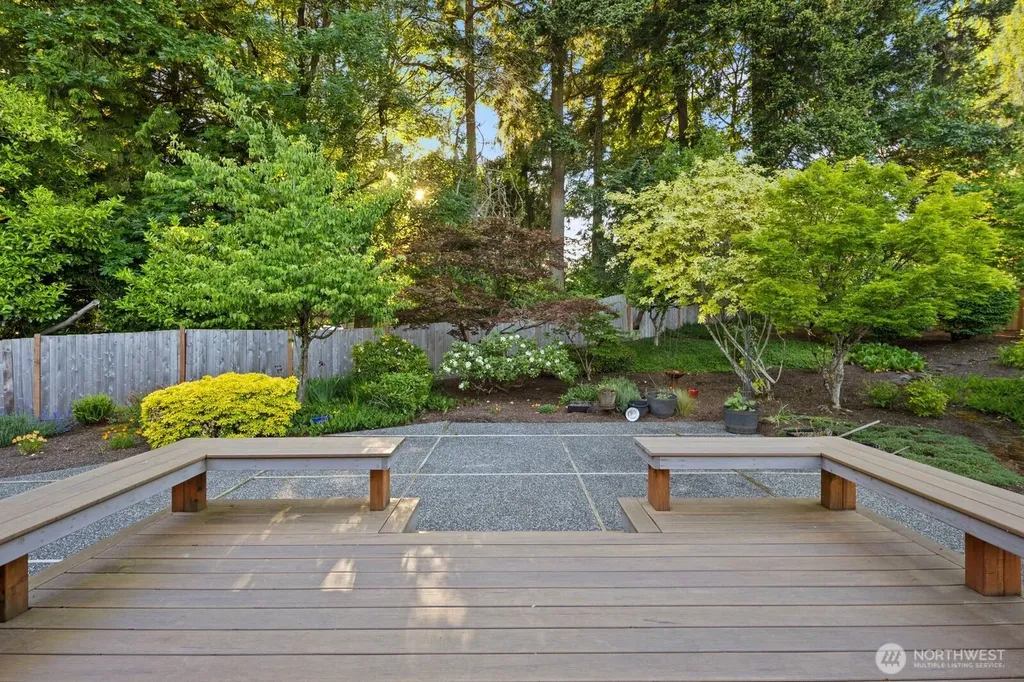 8433 221st Place SW Edmonds WA 98026