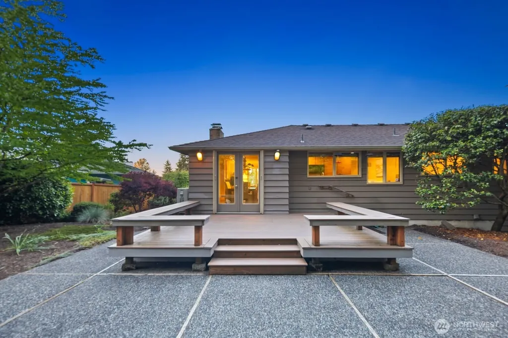 8433 221st Place SW Edmonds WA 98026