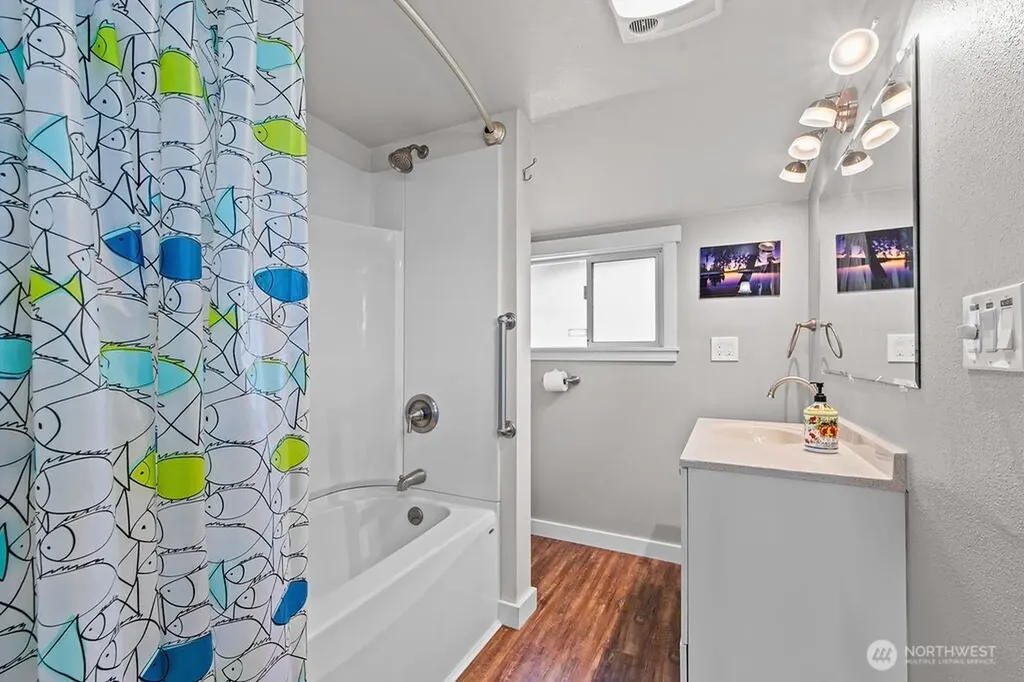 11 SE Skookum View Drive Shelton WA 98584
