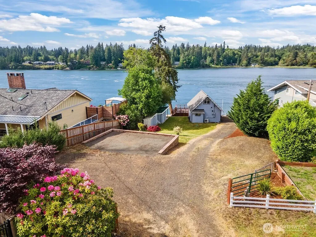 11 SE Skookum View Drive Shelton WA 98584