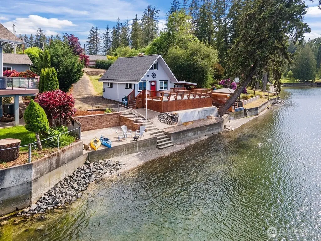11 SE Skookum View Drive Shelton WA 98584