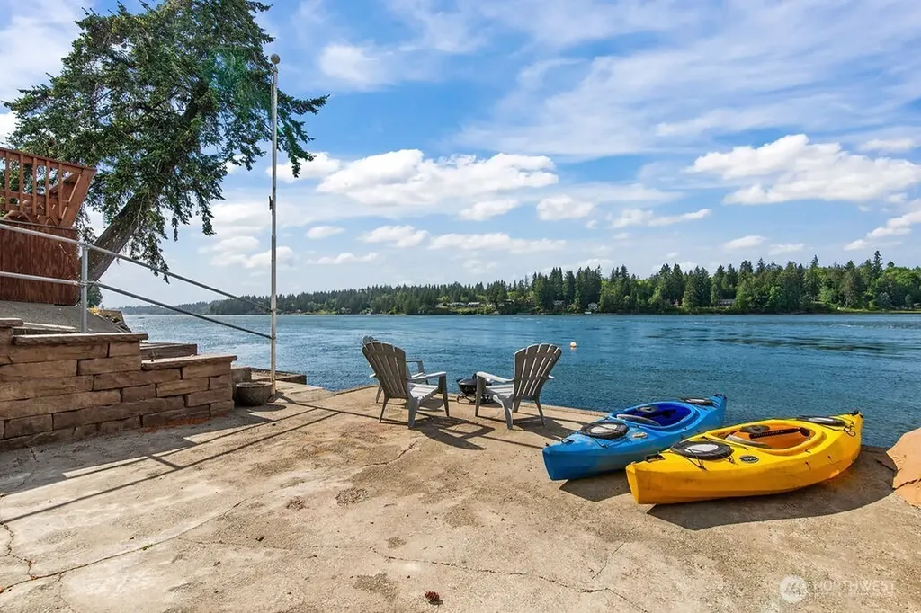 11 SE Skookum View Drive Shelton WA 98584
