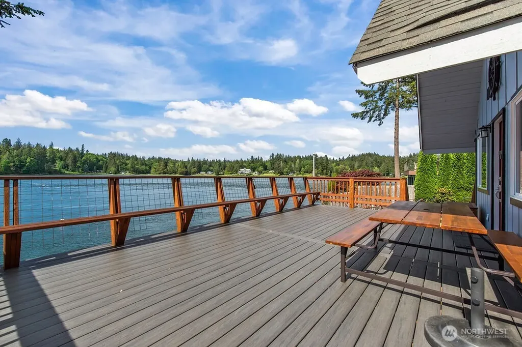 11 SE Skookum View Drive Shelton WA 98584