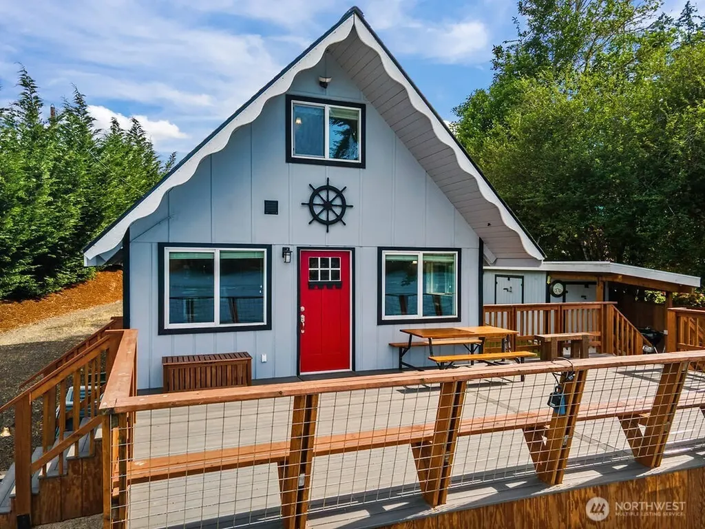 11 SE Skookum View Drive Shelton WA 98584