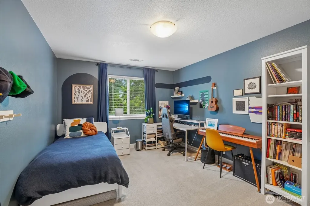 709 W 24th Street Vancouver WA 98660