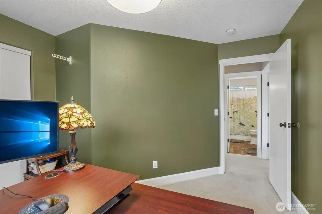 709 W 24th Street Vancouver WA 98660