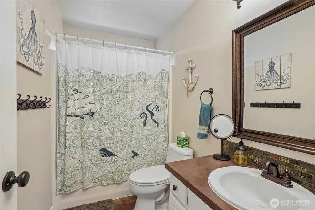 709 W 24th Street Vancouver WA 98660