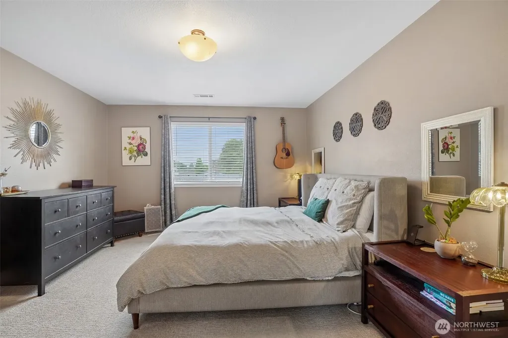 709 W 24th Street Vancouver WA 98660