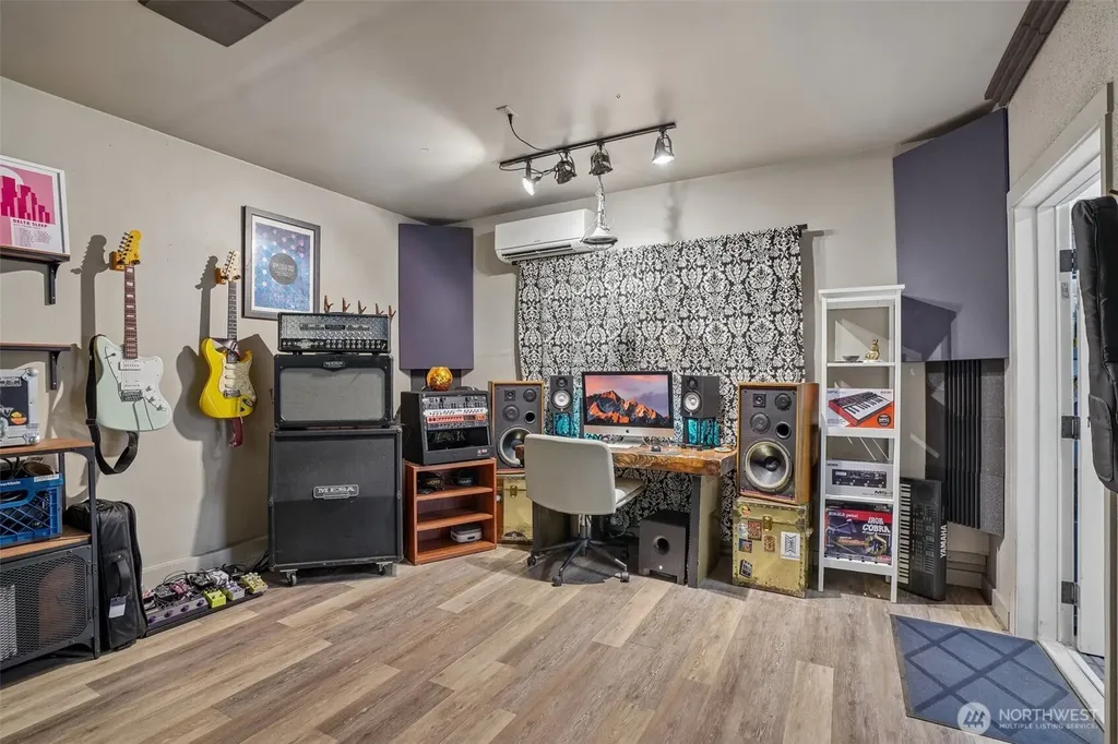 709 W 24th Street Vancouver WA 98660