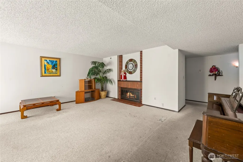 32416 29th Avenue SW Federal Way WA 98023