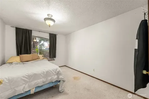 32416 29th Avenue SW Federal Way WA 98023