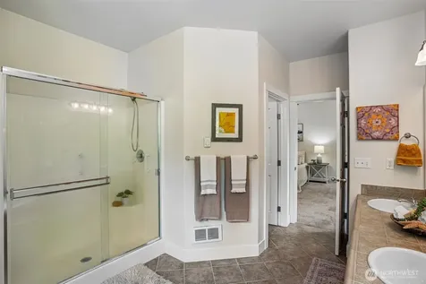 1043 Potlatch Drive Fox Island WA 98333