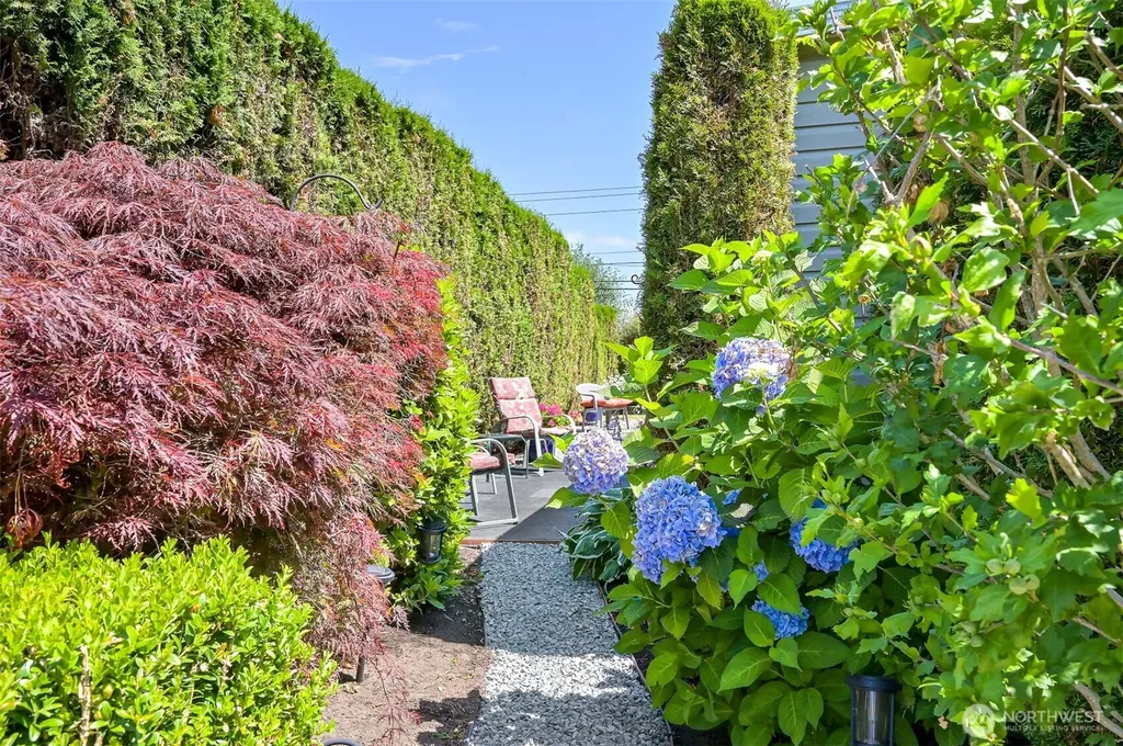 5001 Bay Road Blaine WA 98230