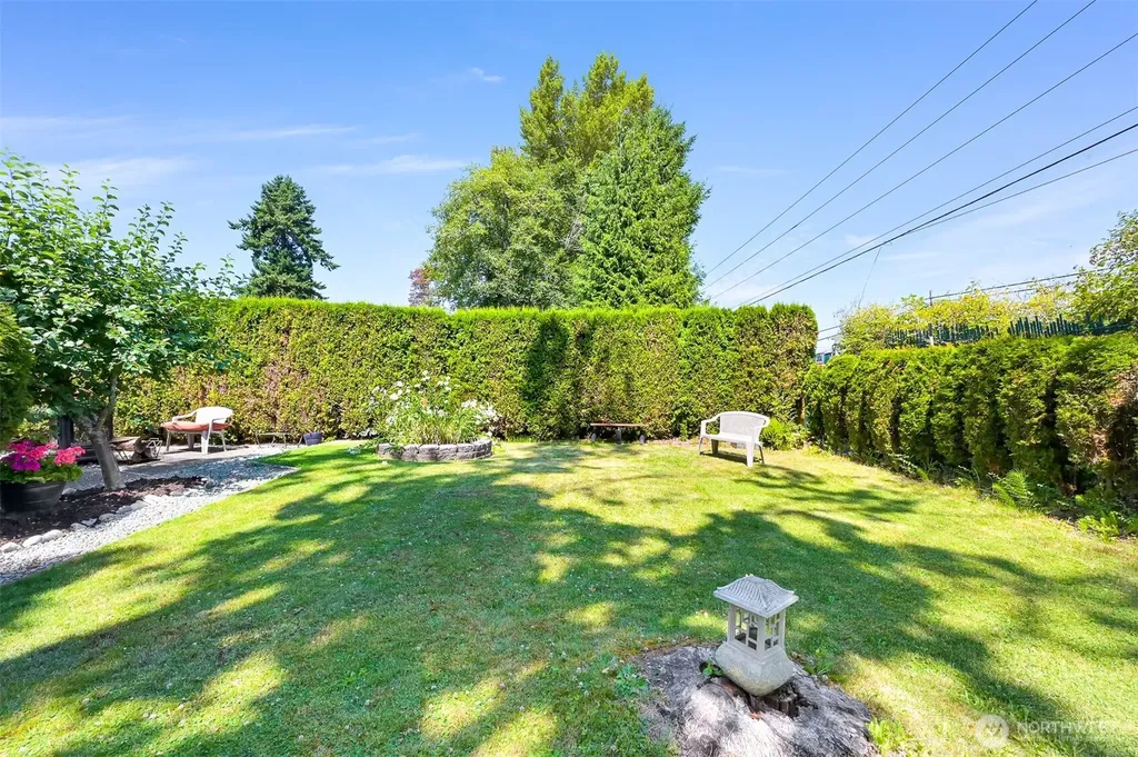 5001 Bay Road Blaine WA 98230