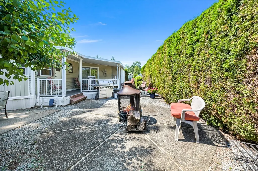 5001 Bay Road Blaine WA 98230