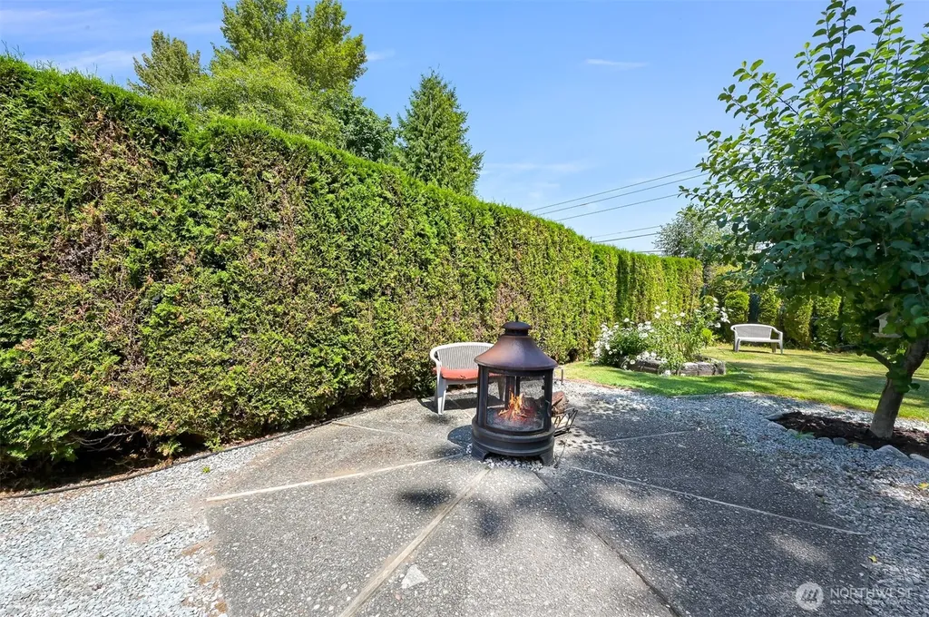 5001 Bay Road Blaine WA 98230