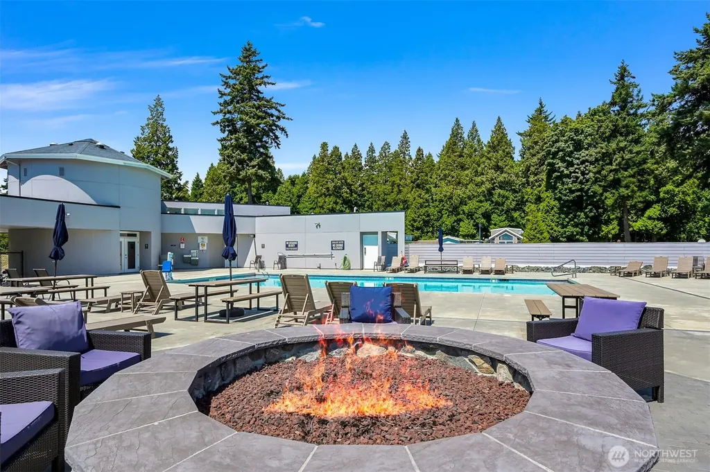 5001 Bay Road Blaine WA 98230