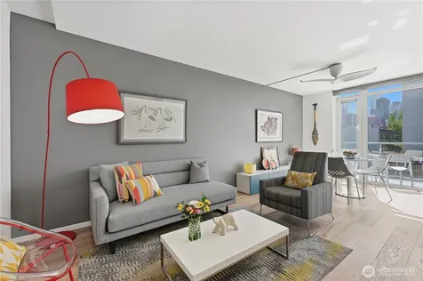 76 Cedar Street Seattle WA 98121